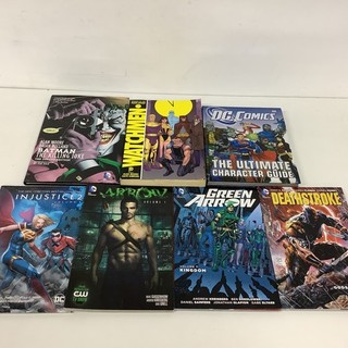 7x Assorted Titles Hardcover and Paperback DC Comics Books (5) #940