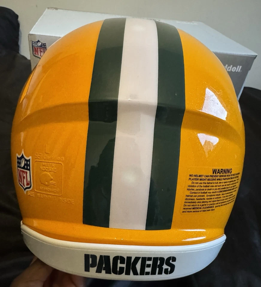 Riddell Speed Authentic Helmet for the Green Bay Packers - Image 4 of 4
