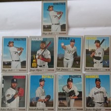 Topps 2018 Heritage MLB Rookie Card Lot  9 cards