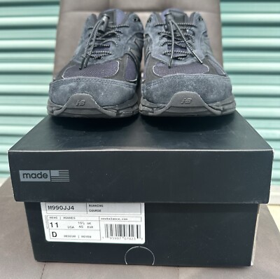 New Balance 990v4 MiUSA x JJJJound “Black/Navy” - Size 11