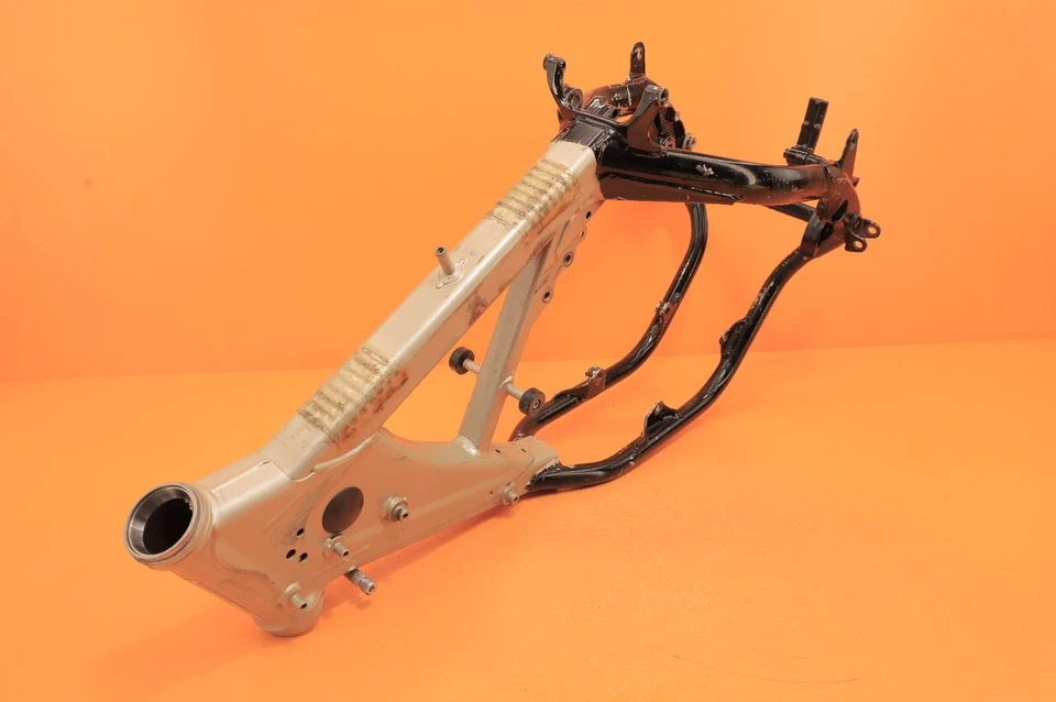 05 KTM 125 SX 125SX 200SX 2005 OEM cuadro principal chasis motor carrocería de base Foto 4 de 4