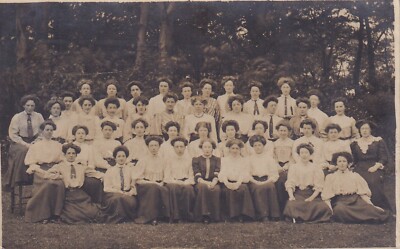 LEEDS LEHRER COLLEGE PC GESENDET VON LEHRER WINIFRED ANSTELLE VON RIPPONDEN SIEHE HINWEISE