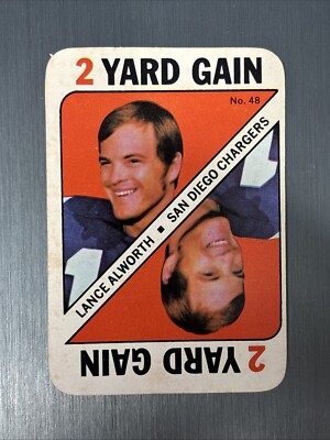 1971 Topps Game Football #48 LANCE ALWORTH 2 YARD GAIN SAN DIEGO CHARGERS