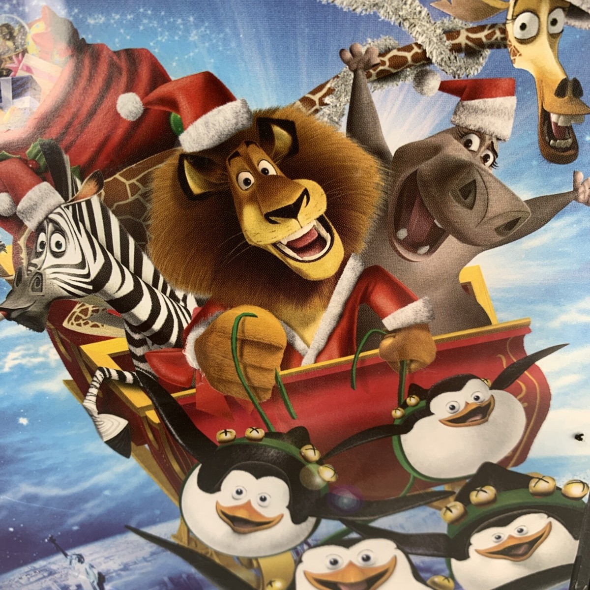 Merry Madagascar DVD - Dreamworks, Widescreen, Full Screen