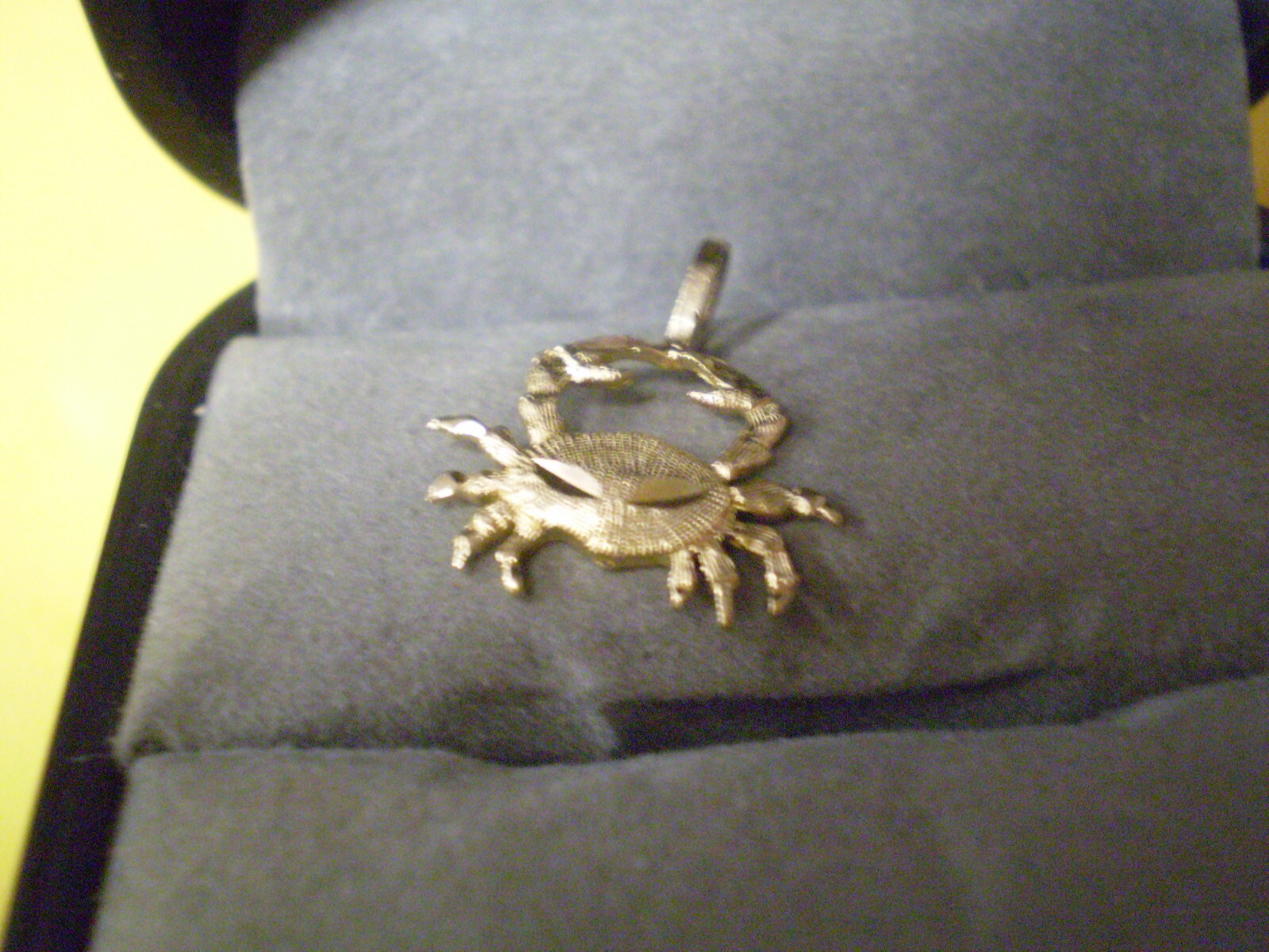 Picture 1 of 2
