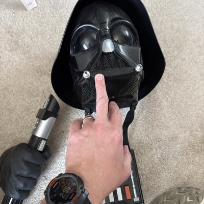 Darth Vader Voice Change Mask 2004 Lucas Films And Saber Light!!