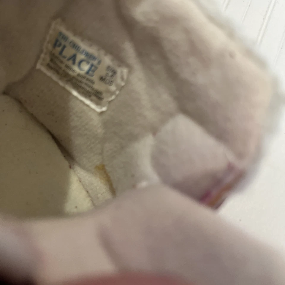 Botas The Childrens Place de gamuza de cuero sin cordones fáciles de poner 3-6 meses Foto 4 de 4