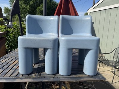 Lot Of 2 Little Tikes Blue Vintage Chairs Good Condition See Pics And Zoom