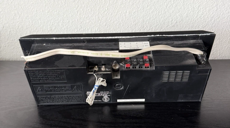 Grabadora de casete AM/FM estéreo retro en pared Encore 7676 unidad estilo intercomunicador Foto 3 de 4