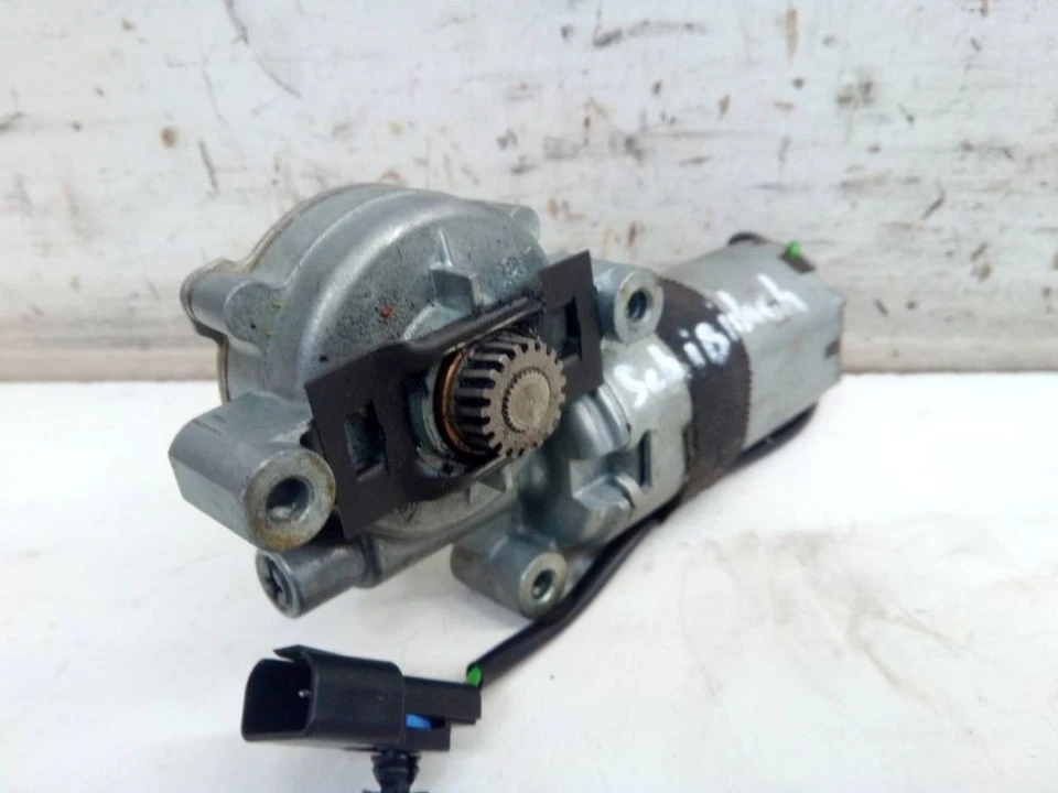 Motor techo corredizo motor techo corredizo se adapta a FORD MAVERICK 2.3 16V 817.570.01 Foto 4 de 4
