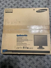 samsung syncmaster 17 In Tft Lcd 740n Monitor New In Box Never Used 