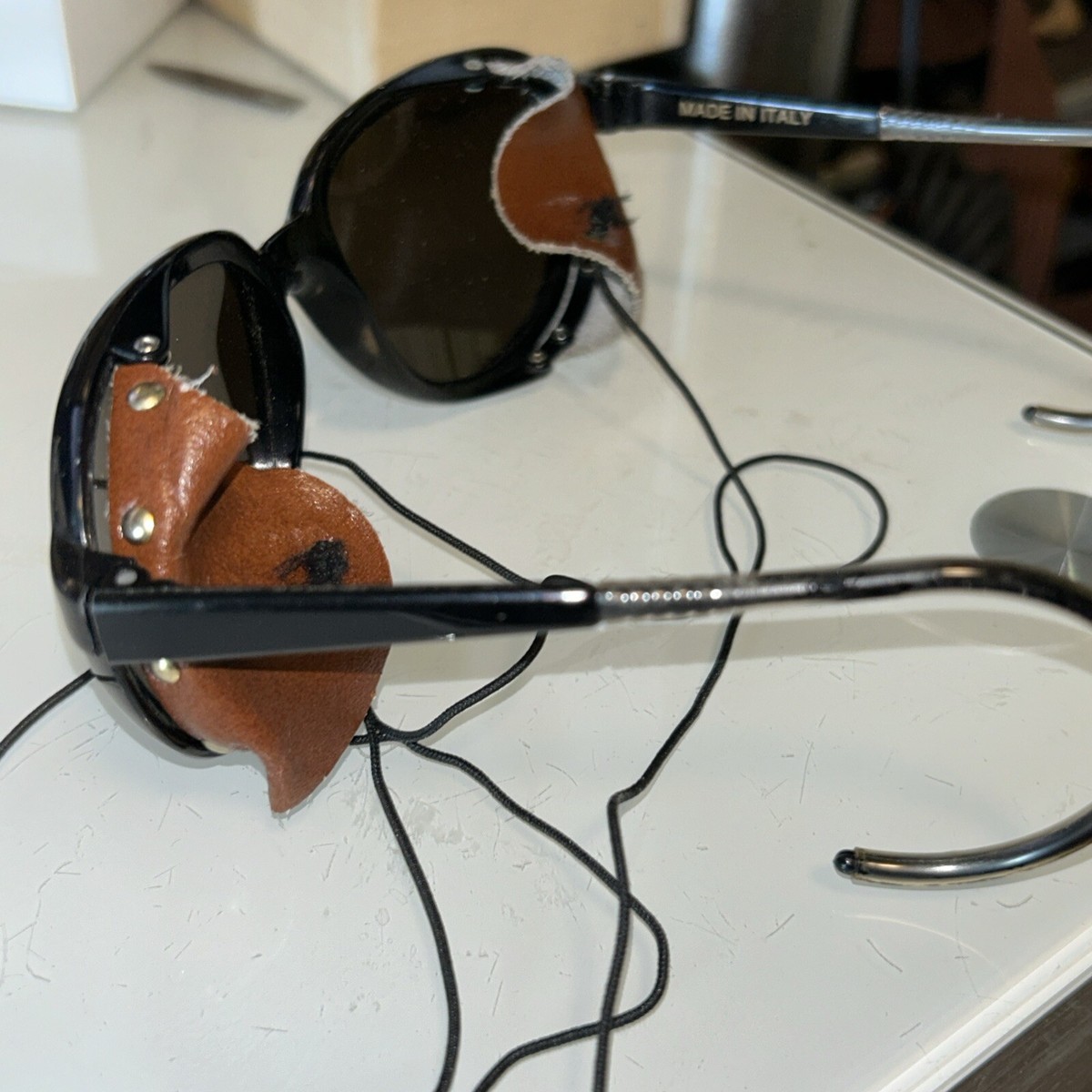 Style Eyes Sunglasses Vintage Mirrored Aviators Leather  display picture 1