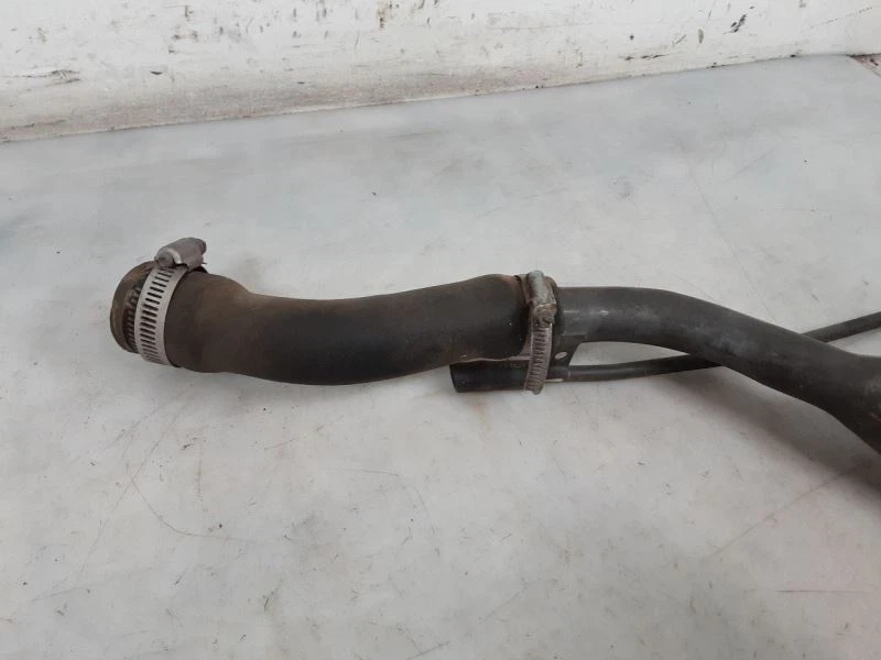 Cuello de llenado de combustible tanque de gasolina Jeep TJ Wrangler 52100495AH 2003 2004 2005 2006 90438 Foto 3 de 4