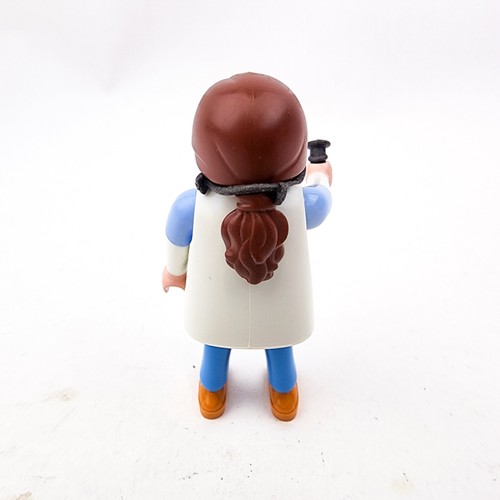 Playmobil Veterinarian Playset 5653 Vet Doctor Figure & Pets Cat & Dogs - Picture 4 of 7