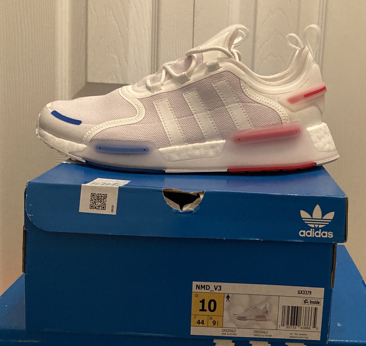 Adidas NMD_V3 Men's SZ-10,White Blue Red Sneakers GX3379 New