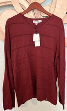 Calvin Klein NWT 80 L Men  s Burgundy V-Neck Long Sleeve Piping Accent Sweater
