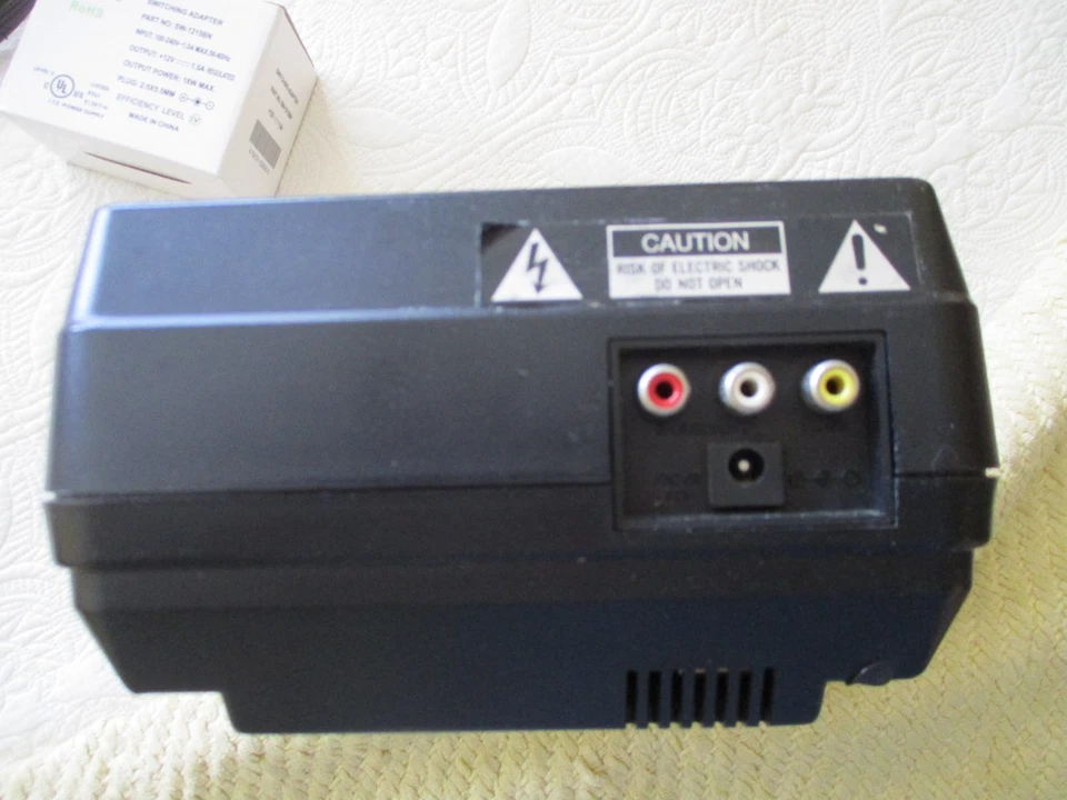 Base de sistema de CD TURBO GRAFX 16 - HES-CDR-01 - con adaptador de CA y cable A-V - recapitulado Foto 3 de 4