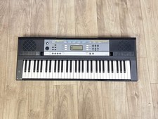 Yamaha YPT-240 61-Key Portable Keyboard Black - Tested