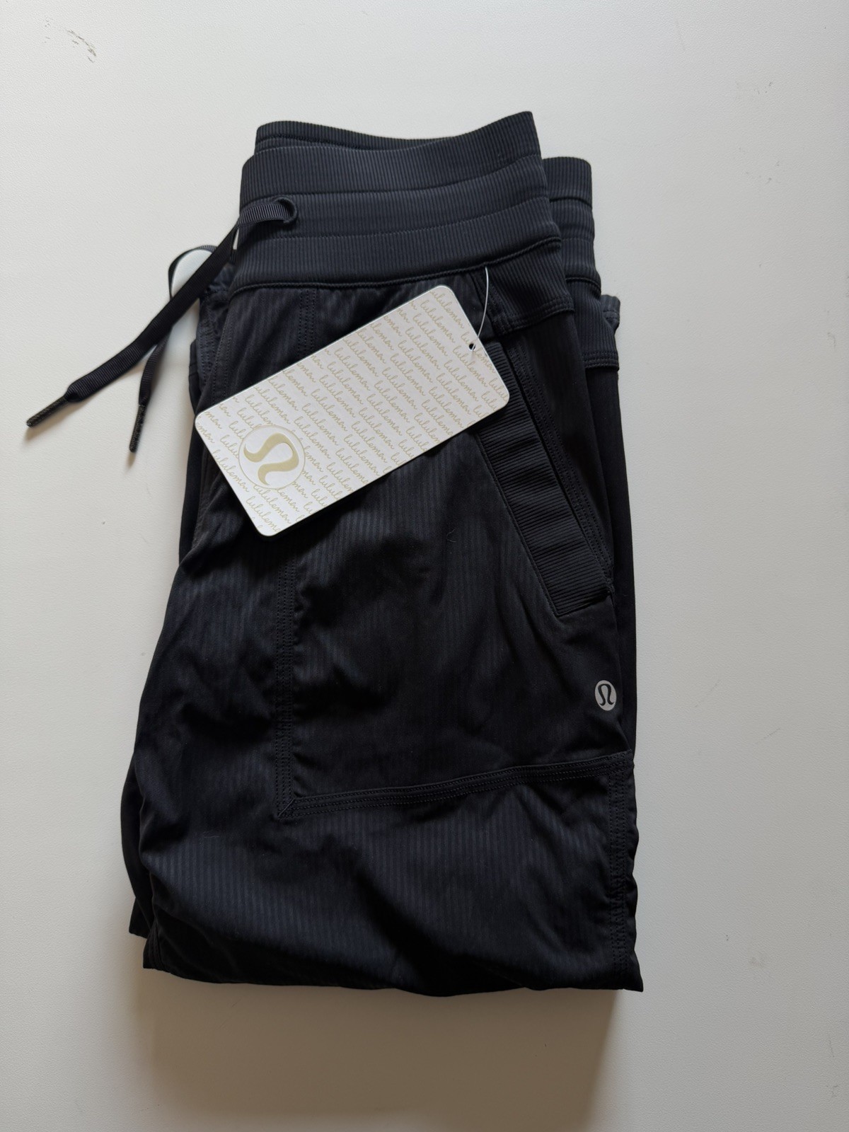 Lululemon Pants Womens size 2 Black Dance Studio Cropped Ladies Activewear