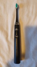Philips Sonicare Diamondclean HX938B 9000 Toothbrush - works fine -vibrates loud