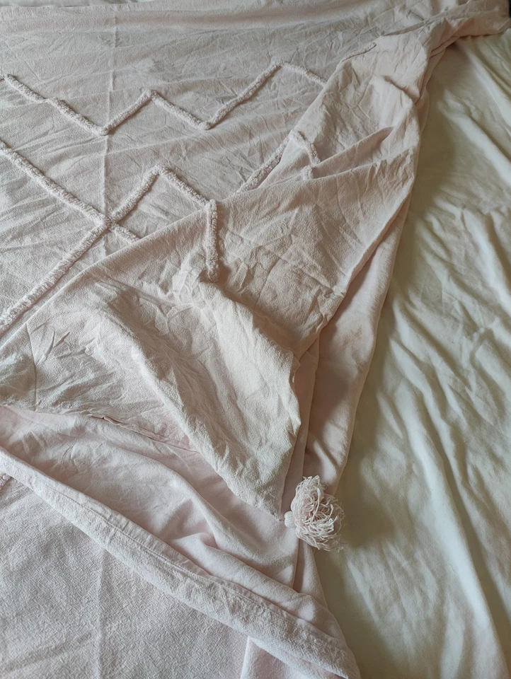 Pottery Barn Teen Boho Cottage Duvet Cover Powdered Pink Blush TWIN 100% Cotton  - Image 2 of 4