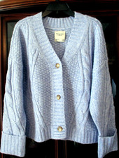 NWT Abercrombie Fitch Heather Blue Chunky Cable Knit Button Down Cardigan M