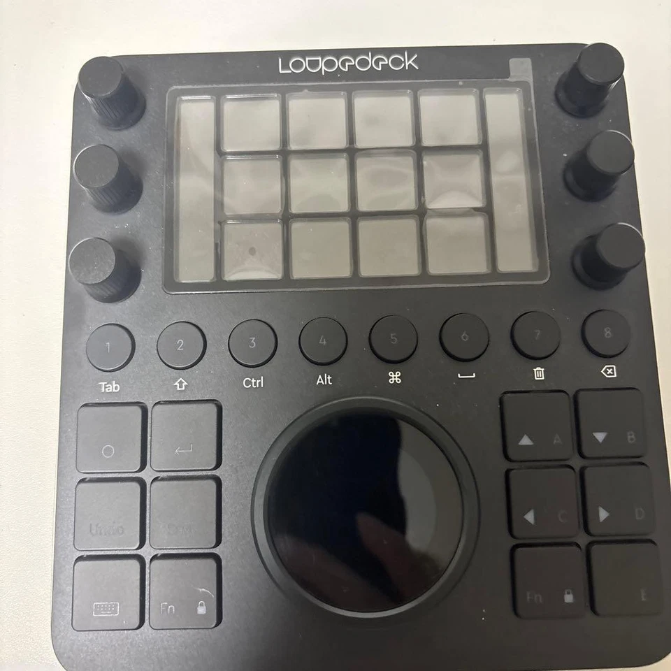 Loupedeck CT LDD-1903 LCD Editing Tool Keypad Video Photo Music Production Used - Image 2 of 4
