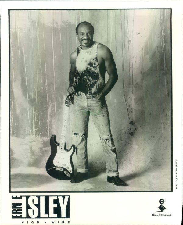 Press Photo: ERNIE ISLEY 8x10 B&W