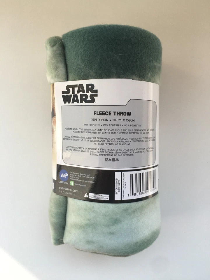 Official Disney Baby Yoda BLANKET 45" x 60" FLEECE THROW - Image 4 of 4