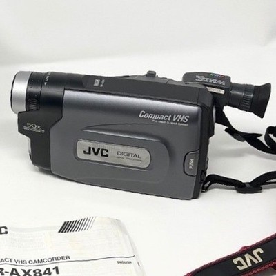 JVC Compact VHS Camcorder GR-AX841 Silver 50x Digital Zoom Case Logic Bag TESTED