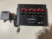 Niles SPK-1  Triggered Speaker Level A-B Switcher with Power Adapter