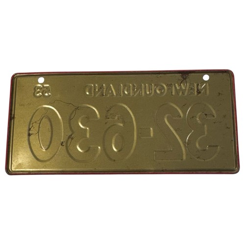 Vintage 1950s Newfoundland Wheaties Mini License Plate Antique Advertising Tin - Picture 2 of 3