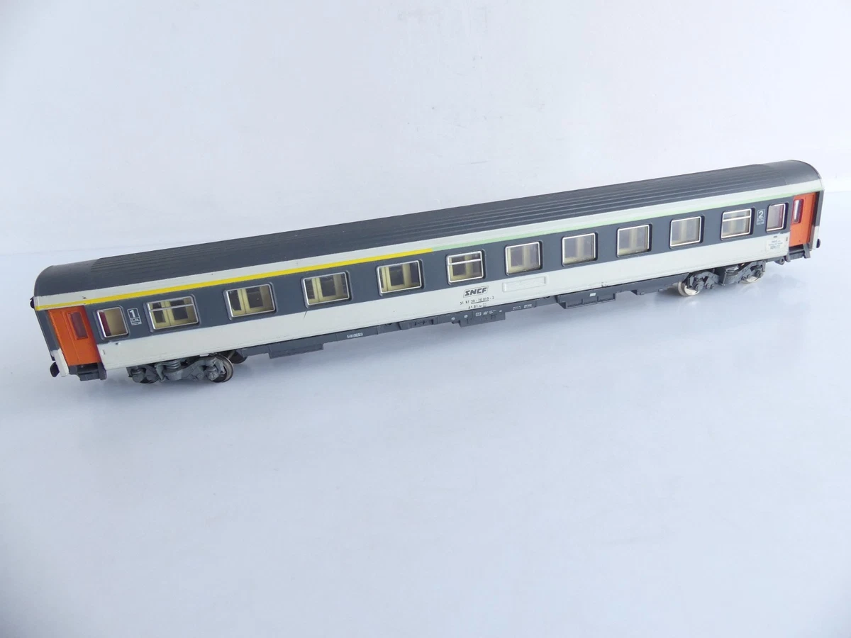 Voiture Voyageurs Jouef 1ère Classe Corail+ 320200 - Échelle HO - Neuve