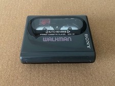 Sony WM-51 Walkman Gray Auto Reverse with Earphones Vintage 1990s WM-50 Japan
