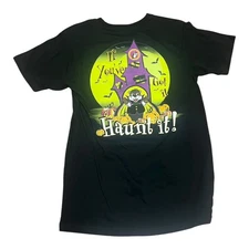 NWOT Buc-cee’s Halloween Vampire Haunted Tee Shirt Small