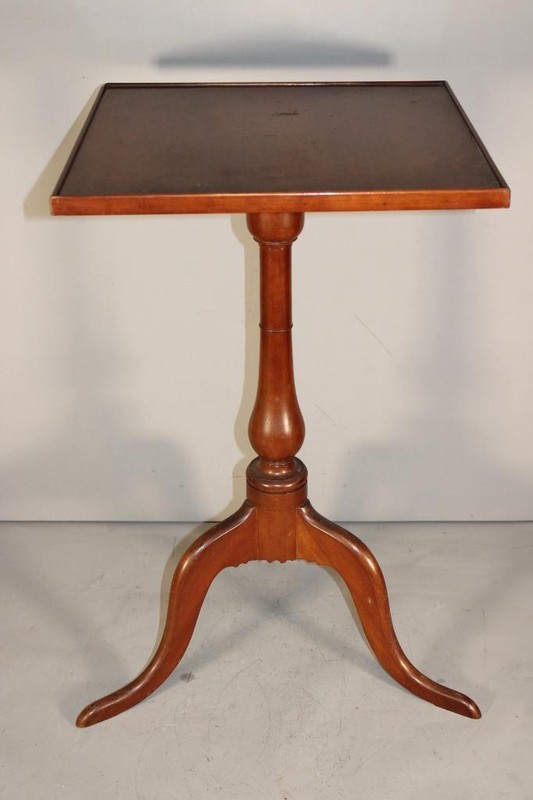 A VERY RARE 18TH C CT CHAPIN SCHOOL QA CHERRY CANDLESTAND IN NICE OLD COLOR