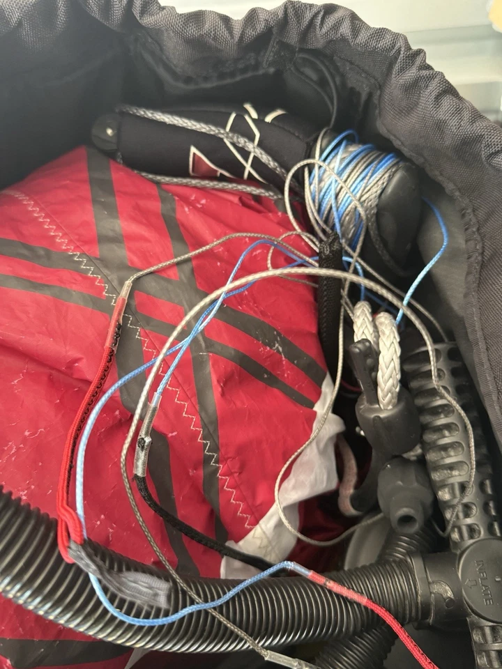 Kiteboarding Setup 4M Liquid Force Havoc Kite Control Bar Bag Pump - Image 4 of 4