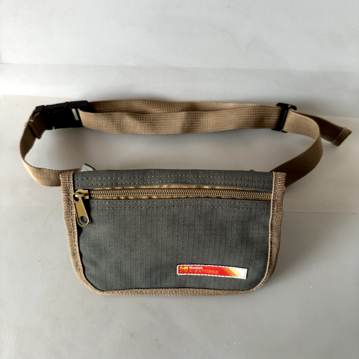 KODAK★人気急上昇!ラージ キルティングバック♪ Vintage KODAK EXPRESS Adjustable Hip Folded Bag Waist Case 4