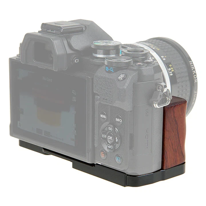 Fotodiox DLX Metallgriff für Olympus OM-D E-M10 Mk IV Kamera mit Batteriezugang - Bild 2 von 4