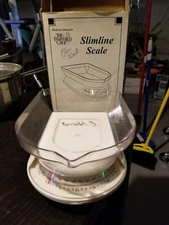 Pre Owned  Used Pampered Chef Slimline 5 Pound Kitchen Scale 