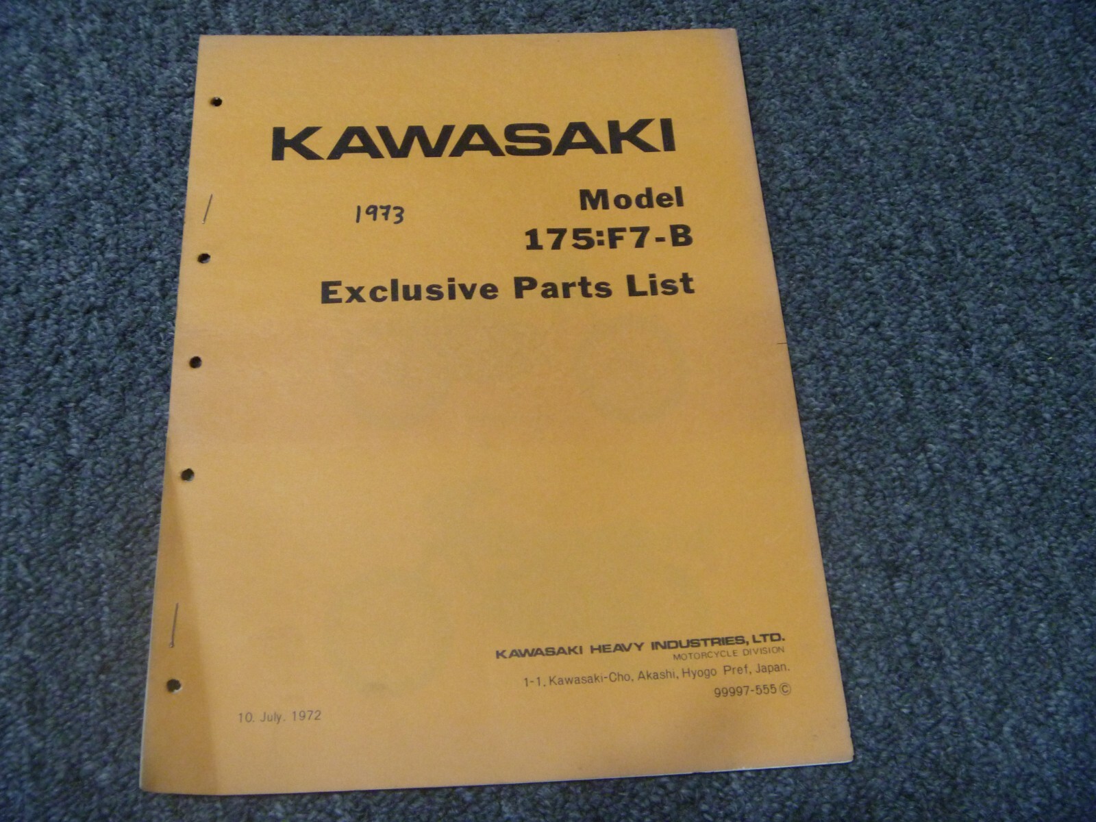 1973 Kawasaki 175F7B Dirt Bike Motorcycle Parts Catalog Manual 99997