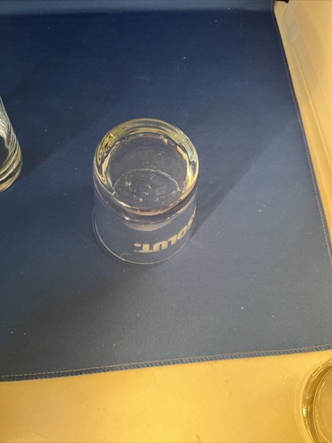 2 Absolut Vodka Rocks / Lowball Embossed Glasses Barware 8 0z. - Picture 4 of 4