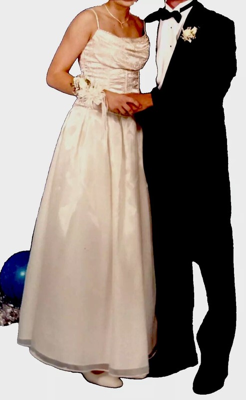 SCALA Two Piece Ivory Formal Prom Sz Md  Wedding