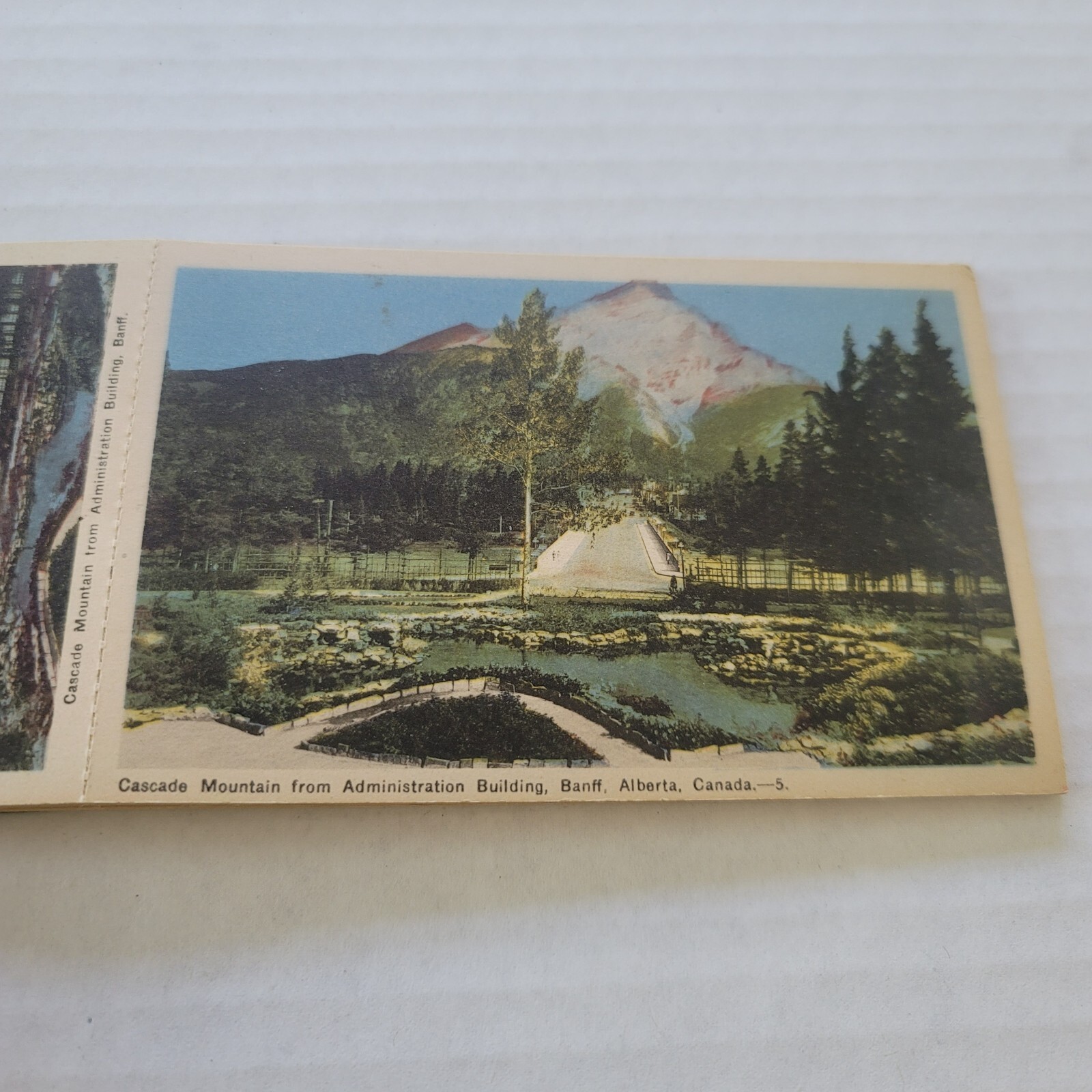 Vintage Banff Alberta Canada Miniature Postcard View Album 10 Postcards
