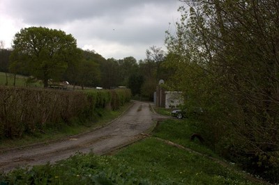 Foto 6x4 Privatstraße zum Umspannwerk Uckfield gegenüber dem W c2017