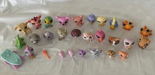 Little Pet Shop LPS Mixed lot 29 Pieces