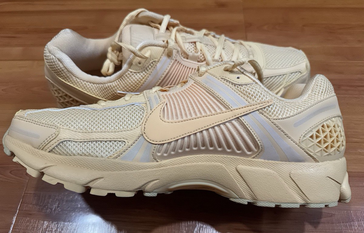 Size 15 - Nike Air Zoom Vomero 5 Celestial Gold HF5493-200 | eBay