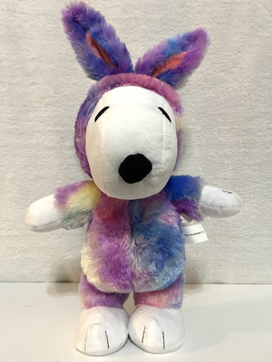 2022 Peanuts Easter bunny Snoopy Dancing r Animated Plush Gemmy Plush colorful