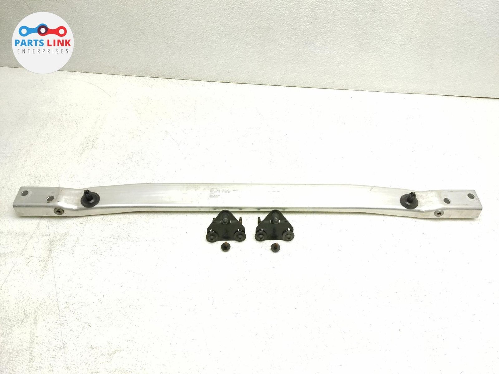 2016-20 BENTLEY BENTAYGA UPPER RADIATOR SUPPORT REINFORCEMENT BRACE CROSSMEMBER