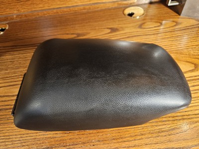 2013-2019 Nissan Sentra Center Console Black Leather Armrest Lid Assembly OEM
